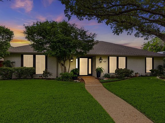 2nd image of 424 Fieldwood Dr