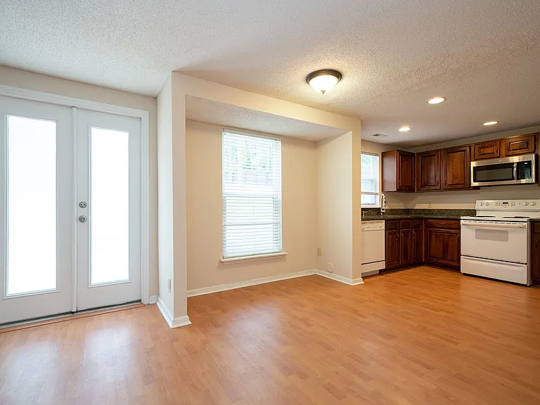 5520 Lacy Rd — Photo 10