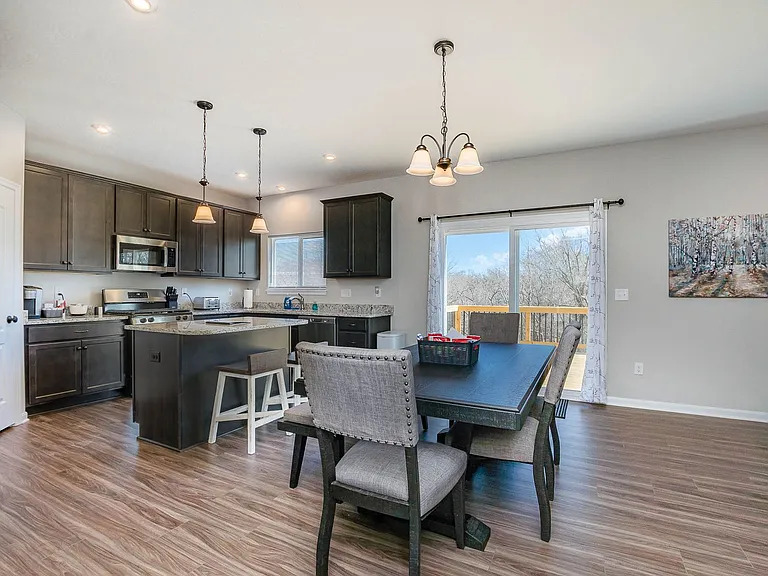 5738 Azra Ct — Photo 3