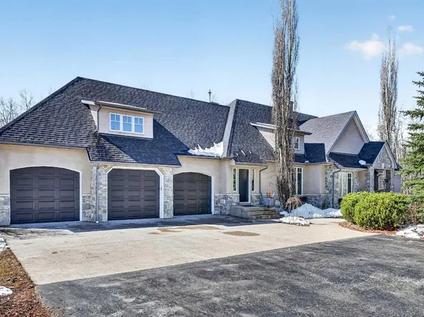 67 N Woodlands Estates Dr, Rocky View County, AB T3R 1H1