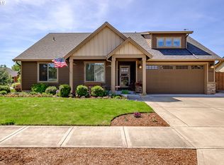 2115 Cardinal Ave, Stayton, OR 97383