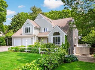 120 Robbins St, Barnstable, MA 02630