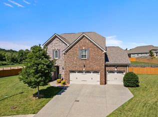 995 Waterstone Dr, Lebanon, TN 37090