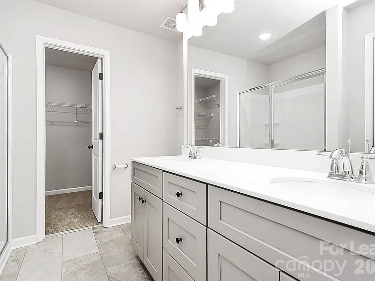 8208 Stonemere Ln — Photo 17