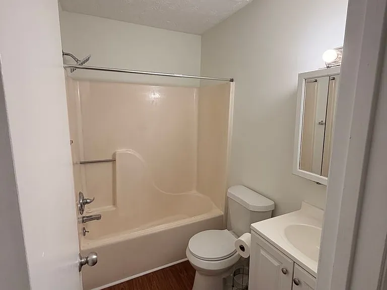1101 Arrowhead Rd — Photo 10
