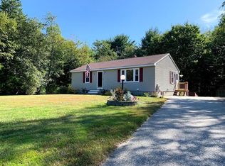 2 Kolbe Dr, Waterboro, ME 04087