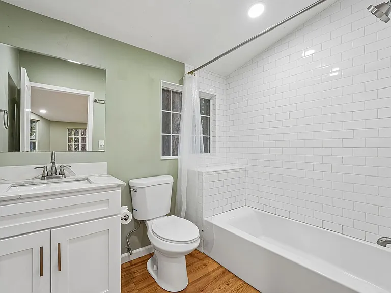 21567 Starrett Hill Dr — Photo 34