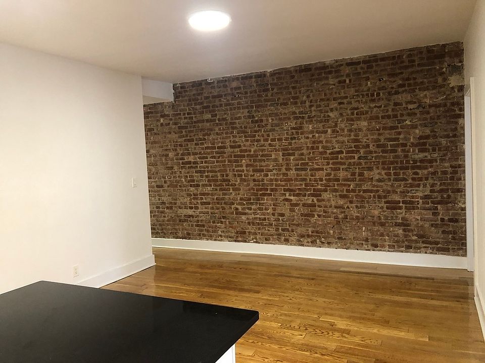 2nd image of 65 Nagle Ave APT 2B