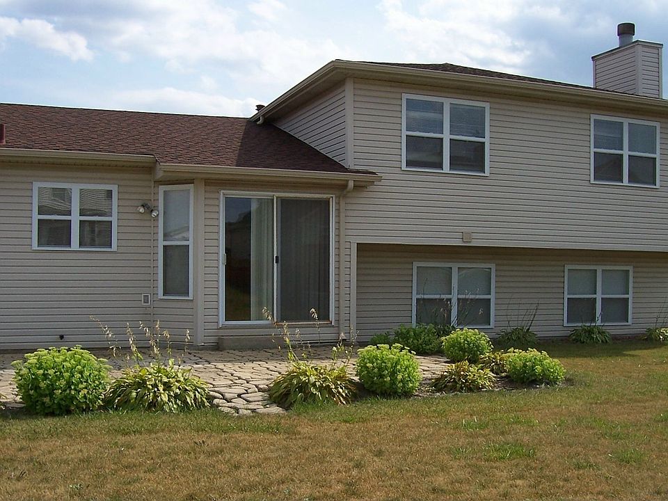 2nd image of 1026 San Mateo Dr