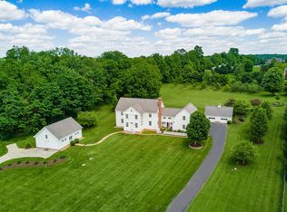 2592 Burg St, Granville, OH 43023