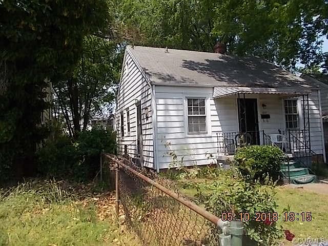 2nd image of 1605 Albany Ave