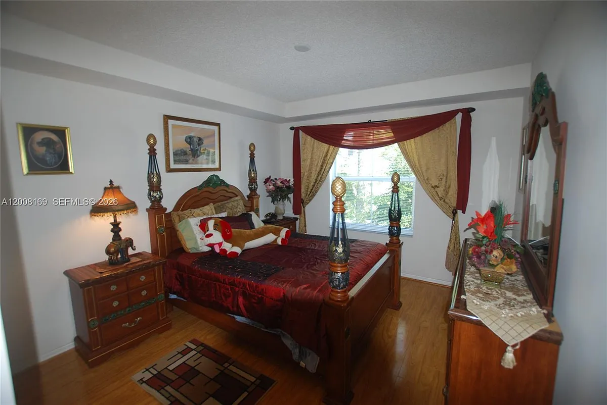 Building Photo - 1310 Tuscany Way #1310