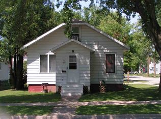 151 Harriet St, Clintonville, WI 54929