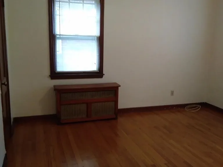 503 Main St — Photo 11