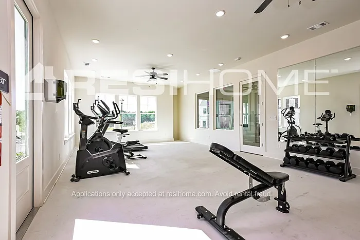 5022 Vineyard Way — Photo 19
