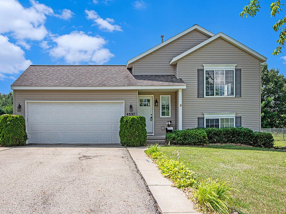 1st image of 4897 Whitefish Woods Dr