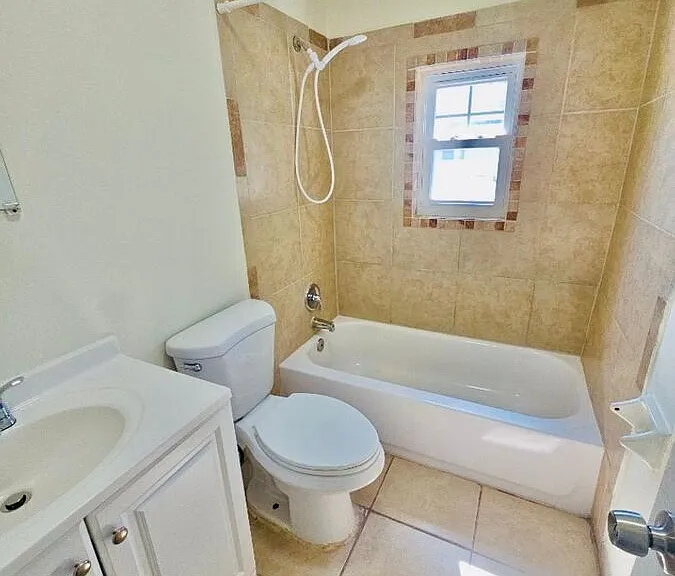 316 E Boyer St #A — Photo 11
