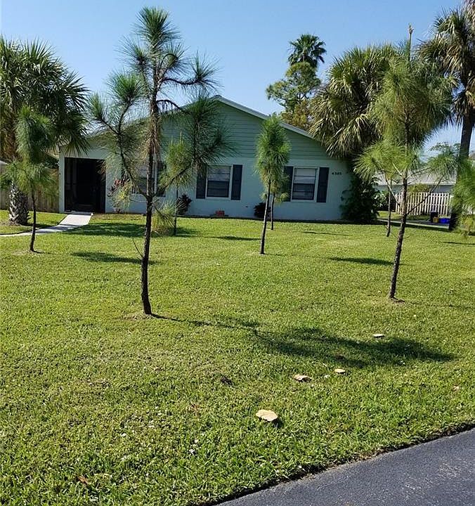 1st image of 4395 Walden Cir