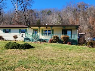 230 Mountain View Rd, Caryville, TN 37714