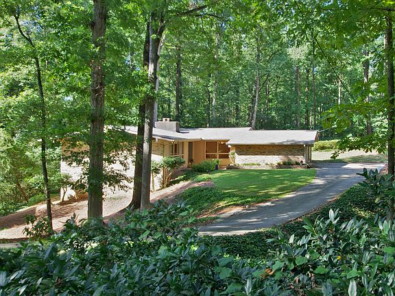 2nd image of 2653 Flair Knoll Dr