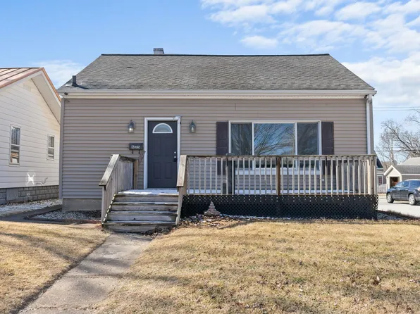 635 N Wenger Ave, Mishawaka, IN 46544