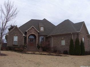 51 Darlington Cv, Jackson, TN 38305