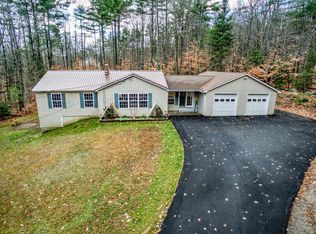 39 Maplehurst Dr, Belgrade, ME 04917