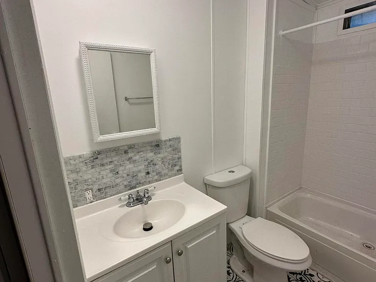 930 N Deer St — Photo 21