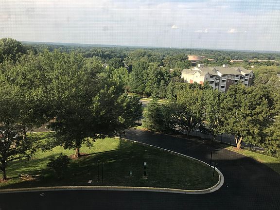 3rd image of 8380 Greensboro Dr APT 522