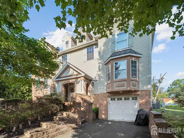 717 W 7th St, Plainfield, NJ 07060