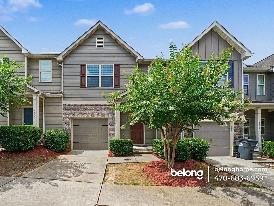 3335 Blue Springs Walk NW