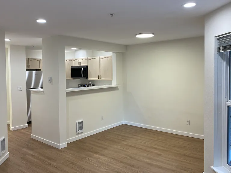 06.Dining Area