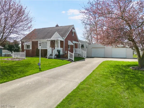 612 35th St SE, Canton, OH 44707