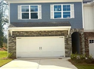 882 Porter Ridge Ln, Decatur, GA 30032