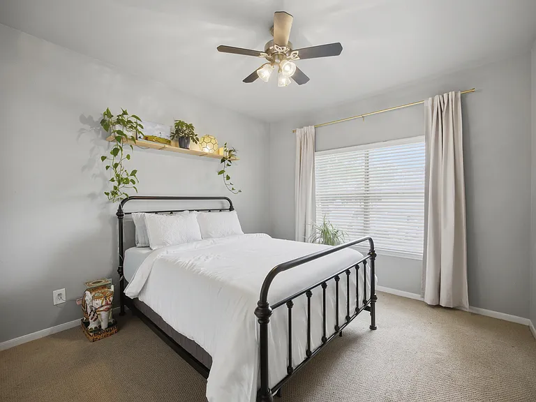 6000 Shepherd Mountain Cv #304 — Photo 7