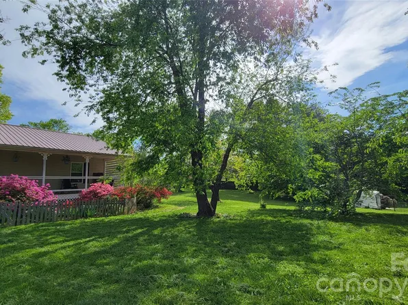 10 Haven Crest Ln, Fletcher, NC 28732