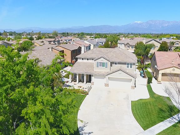 5th image of 6550 Groves Ct
