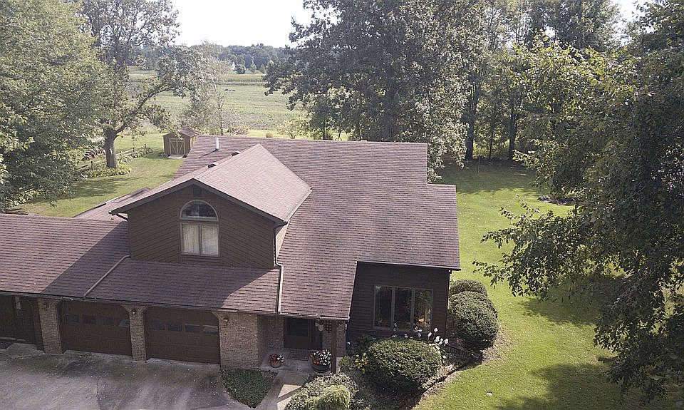 2nd image of 21908 Shirley Dr