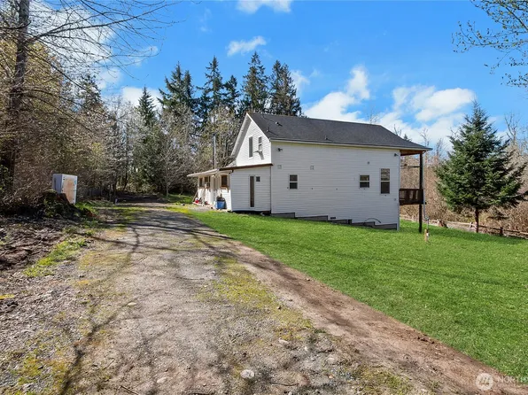 816 299th Street E, Roy, WA 98580