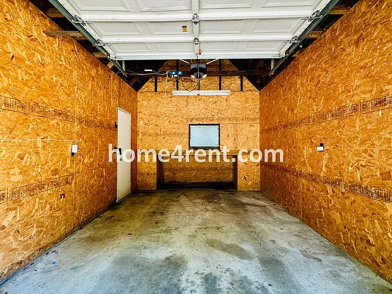 641 W 39th Ter — Photo 57