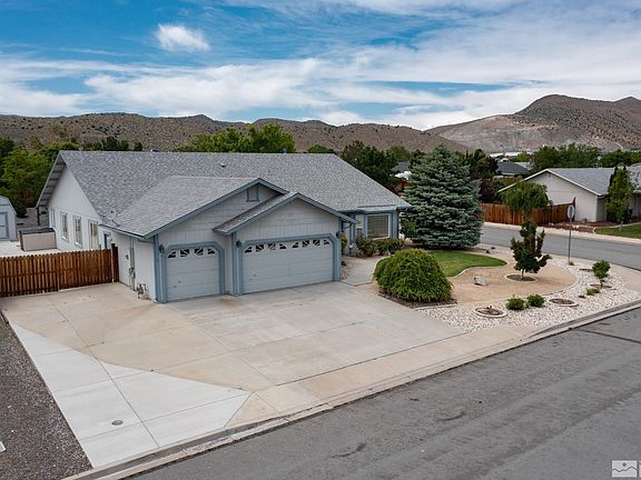 2nd image of 2283 Soar Dr