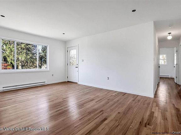 4th image of 15 Sand Hill Road
