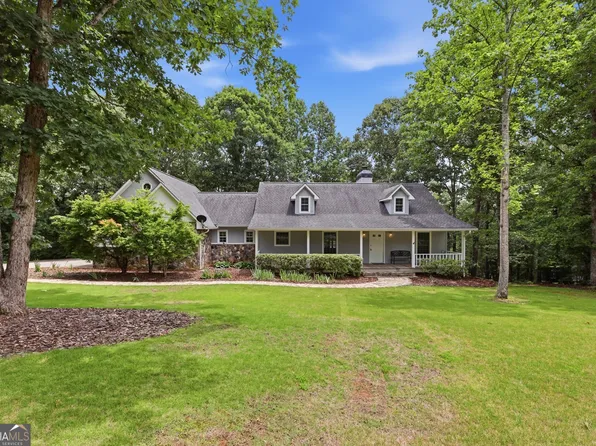 140 Tall Oaks Dr, Alto, GA 30510