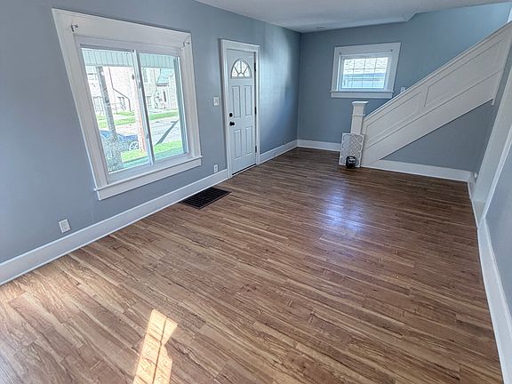 2nd image of 778 Florida Ave