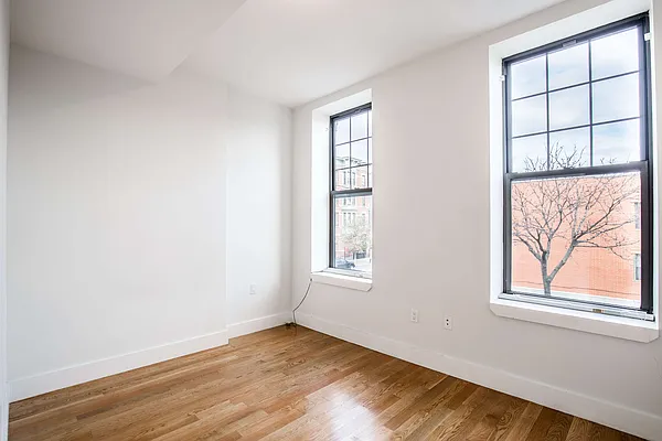 Rented by Nooklyn NYC LLC | media 3