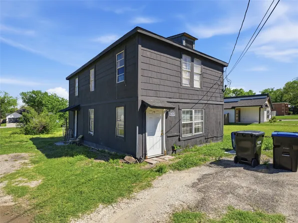 1821 Johnson St, Greenville, TX 75401