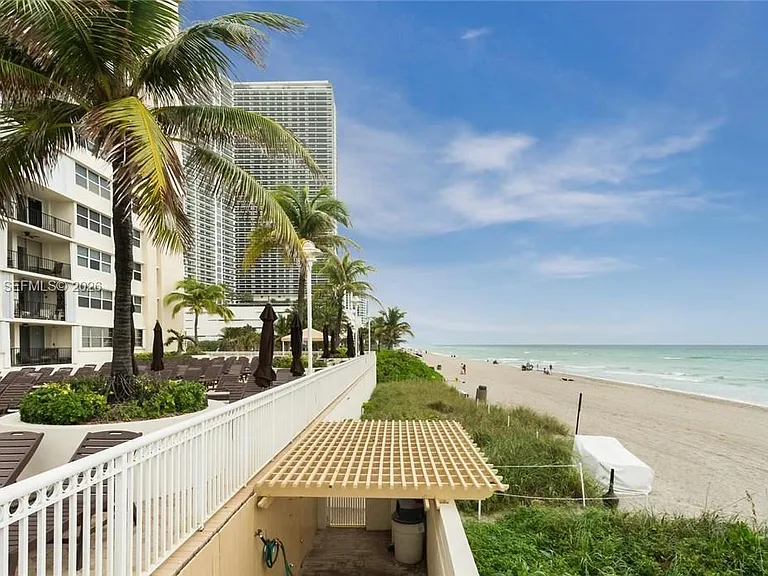 1904 S Ocean Dr #1607 — Photo 24