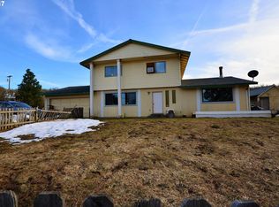 6760 Seven Mile Hill Rd, The Dalles, OR 97058