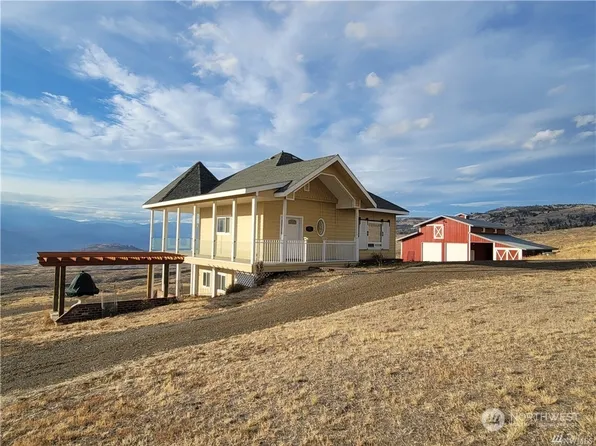 55 Sunset Ridge Road, Oroville, WA 98844