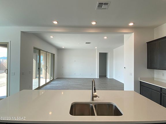 5th image of 10649 N Cactus Point Dr N
